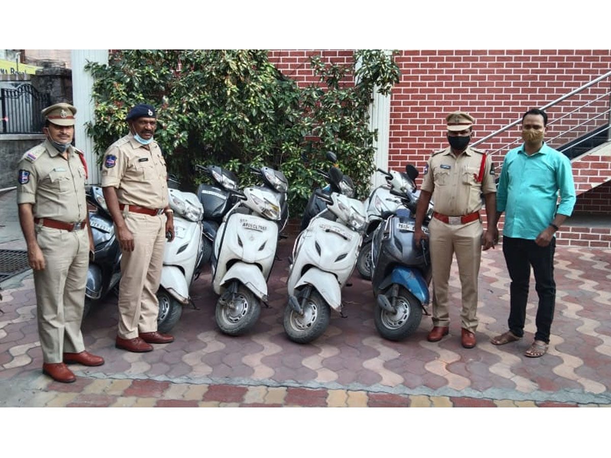 ద్విచక్ర వాహనాల దొంగల ముఠా అరెస్ట్
