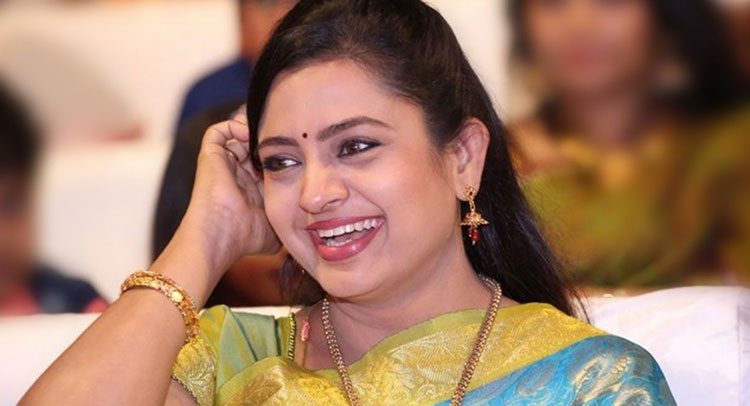 బిగ్ బాస్ ఆఫ‌ర్ కు నో చెప్పిన ఇంద్ర‌జ‌..కార‌ణమిదే..!