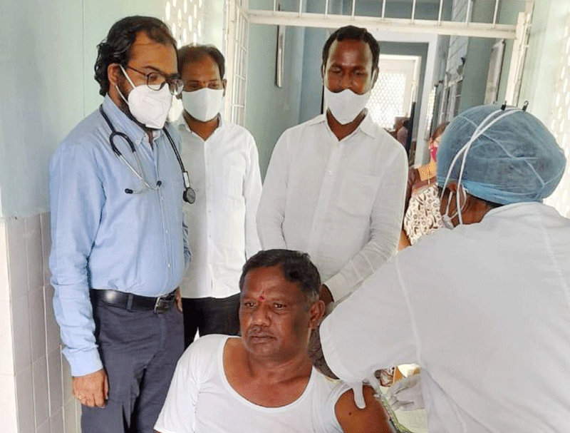 కరోనా కట్టడికి సహకరించాలి