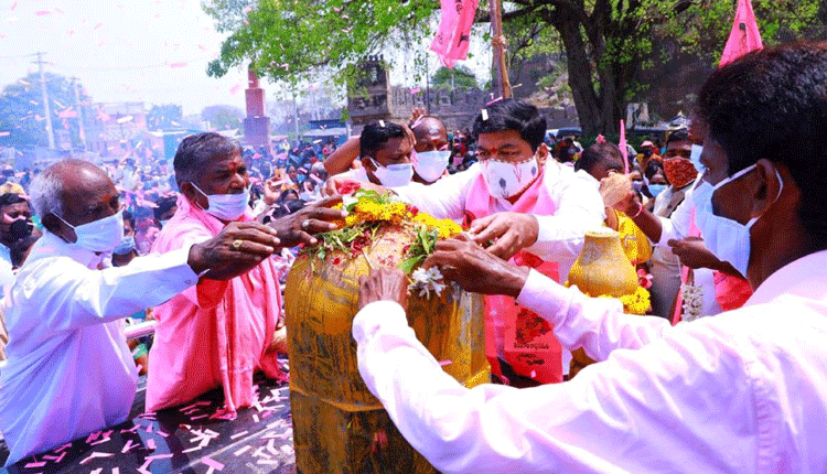 కోట నుంచే చరిత్ర సృష్టిద్దాం