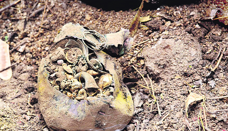 పెంబర్తిలో లంకెబిందె