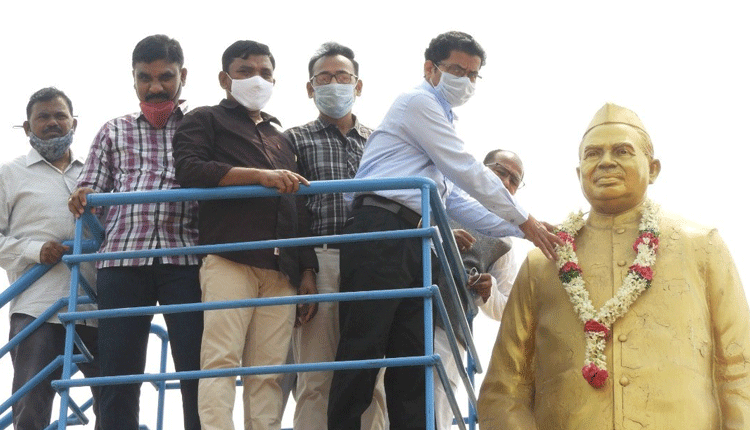 అణగారిన వర్గాల గొంతుక..