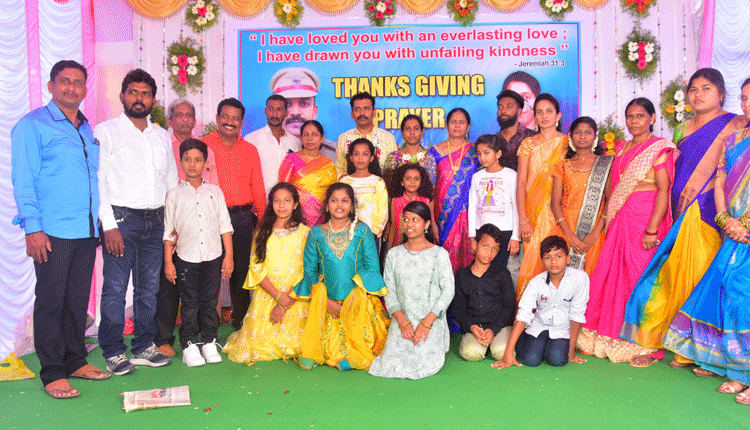 కుటుంబ సభ్యుల ప్రోత్సాహంతోనే ఎదిగా