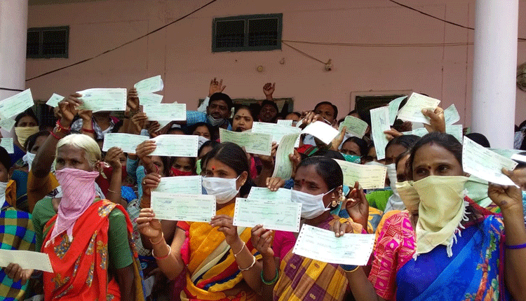 ఆడబిడ్డలకు వరం.. కల్యాణ లక్ష్మి