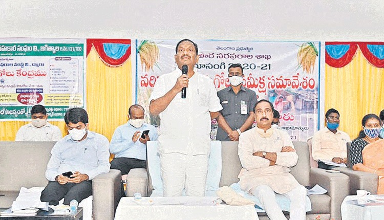 గ్రామస్థాయిలోనే కొనుగోళ్లు