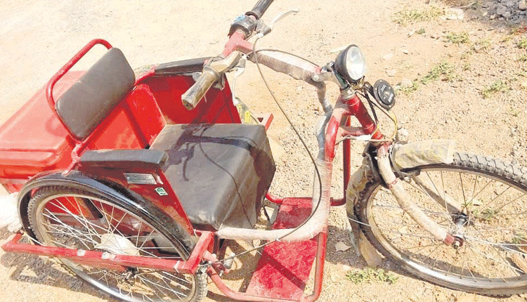 దివ్యాంగులకు బాసట