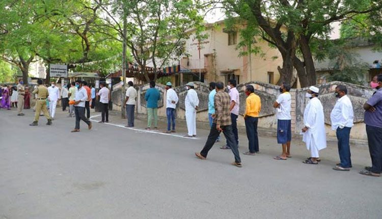 ఖమ్మం మున్సిపోల్స్‌లో 57.91 శాతం ఓటింగ్ న‌మోదు