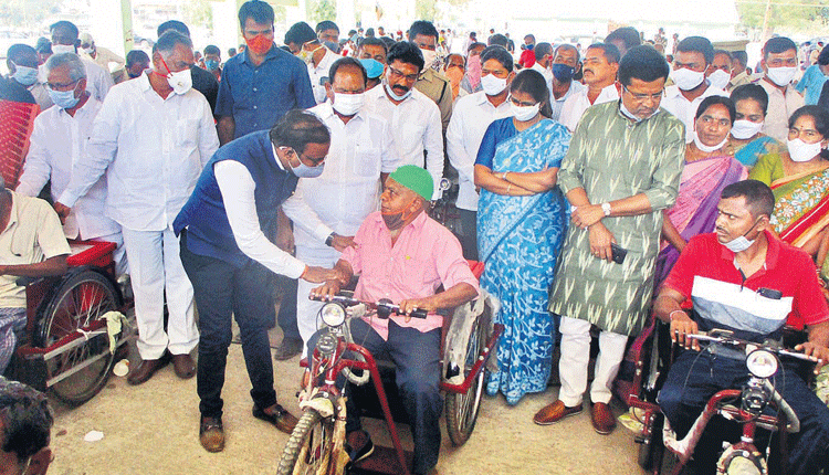 దివ్యాంగులకు అండగా ఉంటాం