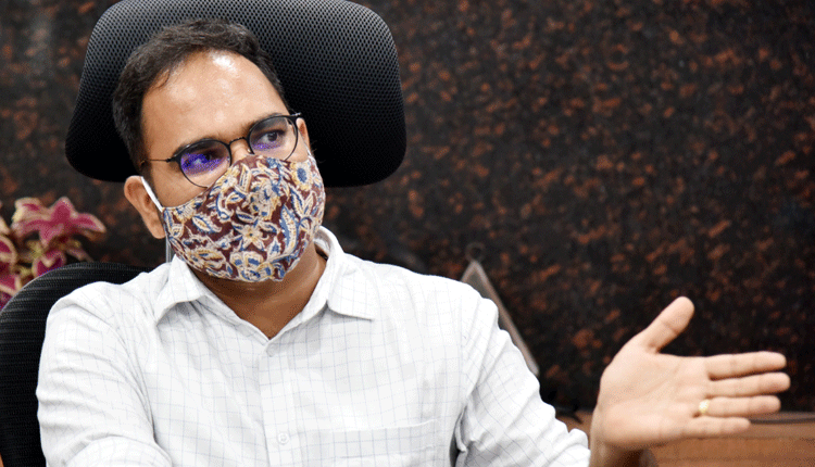 షెడ్యూల్‌ ప్రకారమే కొనుగోళ్లు