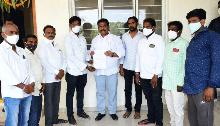 పేదలకు అండగా సర్కారు