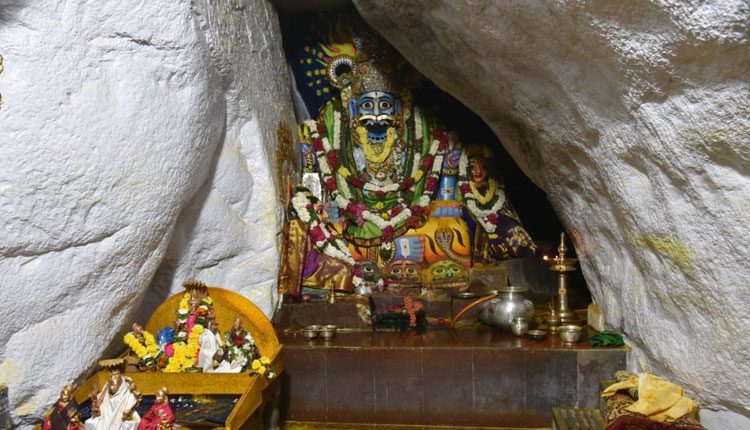 ‘మల్లన్న’ ఆలయంలో ఆర్జిత సేవలు నిలిపివేత