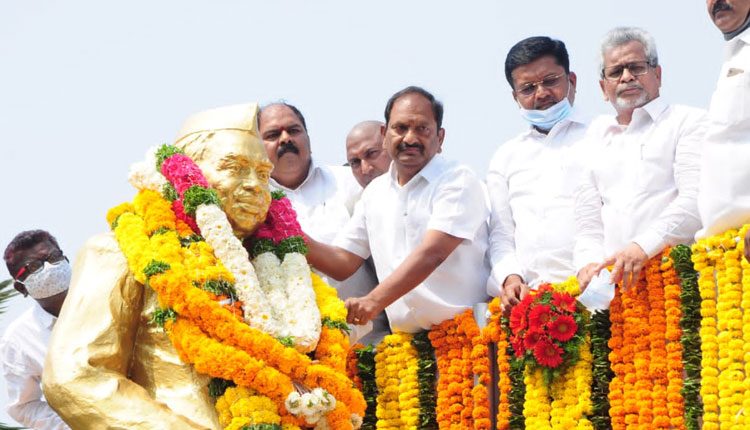 బాబూ జగ్జీవన్ రామ్‌ స్ఫూర్తితో సీఎం కేసీఆర్‌ పాలన