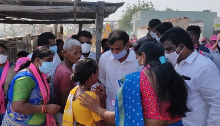 సిద్దిపేట ముఖాన్ని మార్చిన పార్టీకే ఓటేయండి