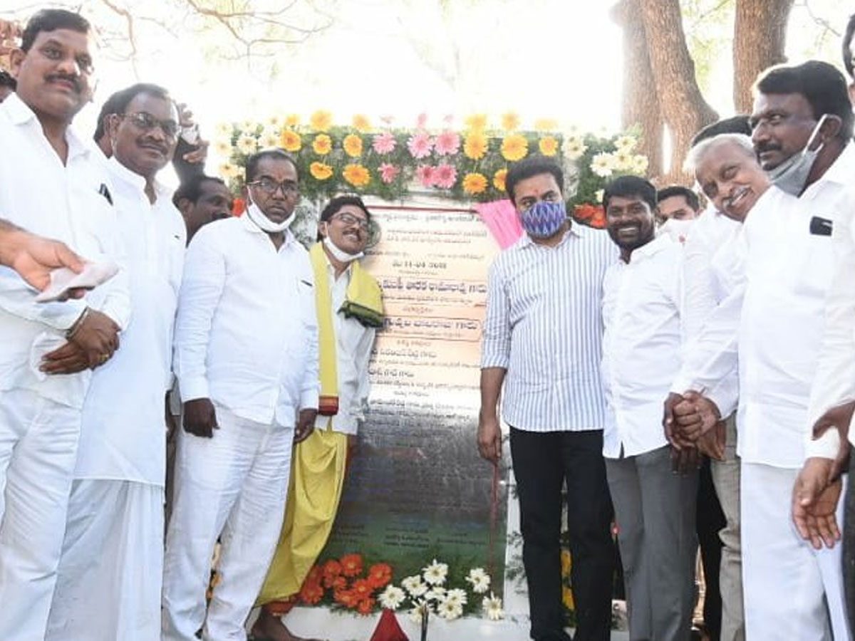 అచ్చంపేట అభివృద్ధి ప‌నుల‌కు మంత్రి కేటీఆర్ శ్రీ‌కారం