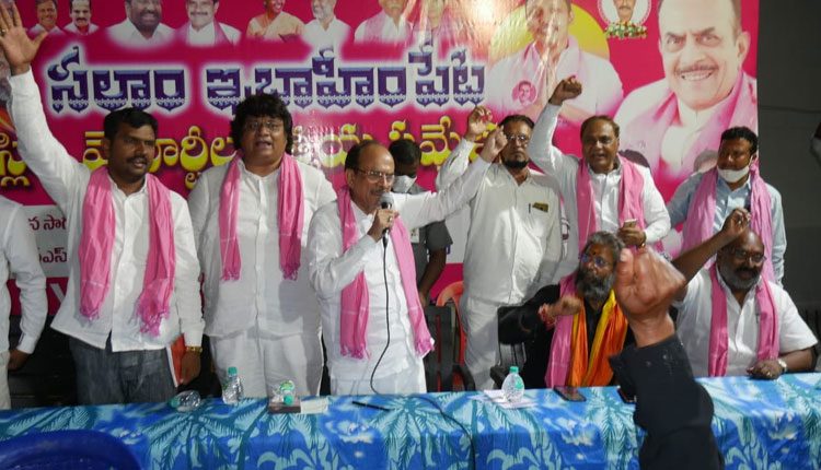 స‌లాం ఇబ్ర‌హీంపేట‌లో పాల్గొన్న హోంమంత్రి