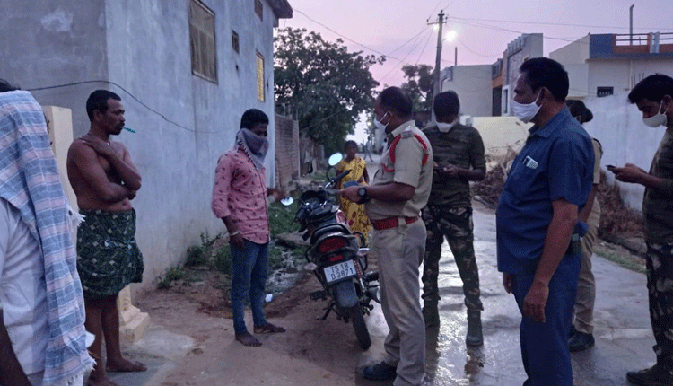 ప్రజల రక్షణకు పోలీసుల చర్యలు