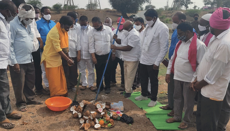 బంగారుగూడను ఎడ్యుకేషన్‌ హబ్‌గా మారుస్తాం..