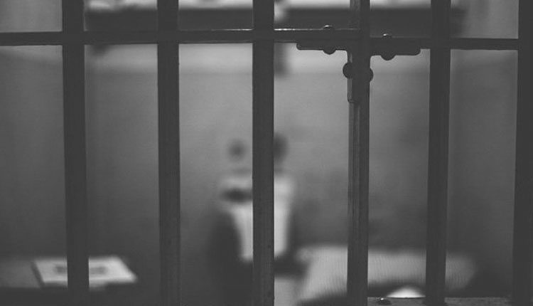 కామవాంఛకు సహకరించలేదని..