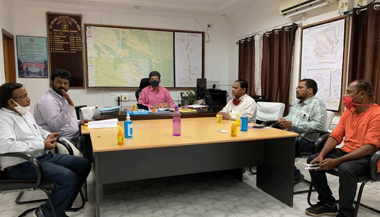 టెస్టుల నిర్వహణపై సమీక్ష