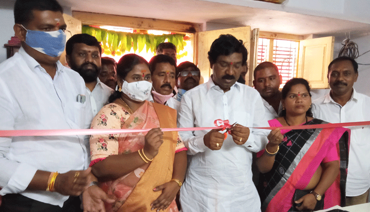 దేశానికే రోల్‌మోడల్‌ సీఎం కేసీఆర్‌