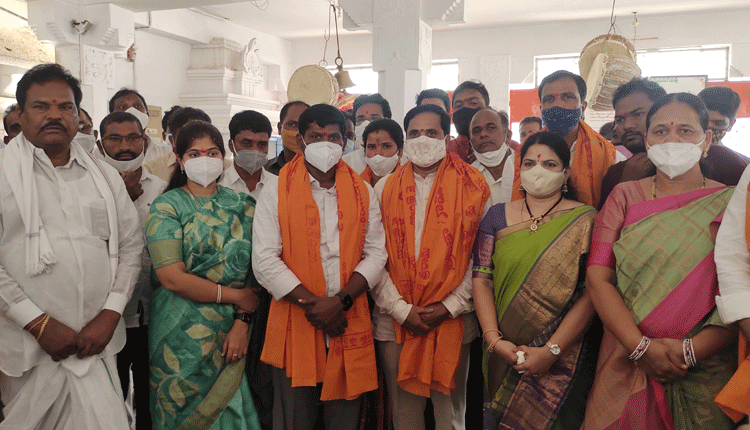 సిరుసనగండ్లను పుణ్యక్షేత్రంగా తీర్చిదిదుతాం