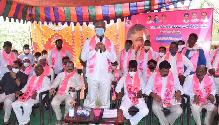 సిద్దిపేటలో ఎగిరేది గులాబీ జెండానే!