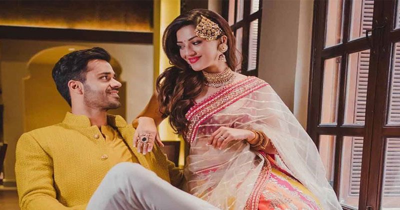 అండ‌ర్ వాట‌ర్‌లో మెహ‌రీన్‌కు ప్ర‌పోజ్‌- వీడియో వైర‌ల్