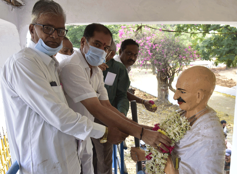 ప్లాస్టిక్‌ ఫ్రీ నగరంగా గుర్తించడం సంతోషకరం