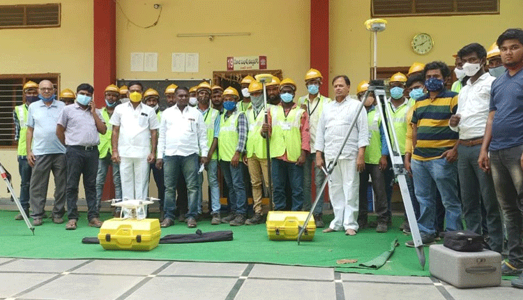 ఆధునిక టెక్నాలజీతో పట్టణాభివృద్ధి