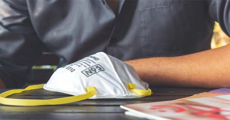 గాలి ద్వారానే క‌రోనా.. ఎన్‌‌95 లేదా కేఎన్‌95 మాస్కులే వాడండి