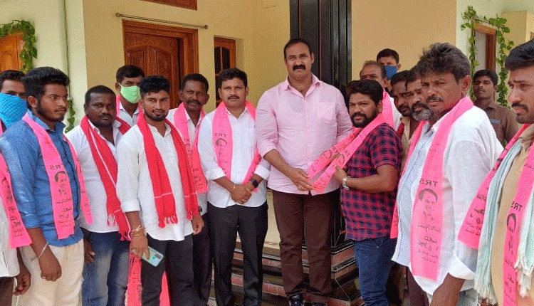 టీఆర్‌ఎస్‌ పాలనలోనే గిరిజనులకు గుర్తింపు