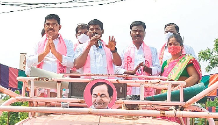 అచ్చంపేటలో గులాబీ జెండా ఎగరేస్తాం