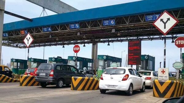 టోల్ ప్లాజాలు క‌నుమ‌రుగు : ‌జీపీఎస్ ఆధారిత వ్య‌వ‌స్థకు స‌న్నాహాలు