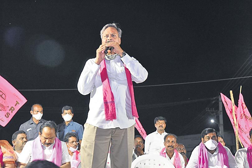 సీఎం కేసీఆర్‌ గొప్ప మానవతావాది