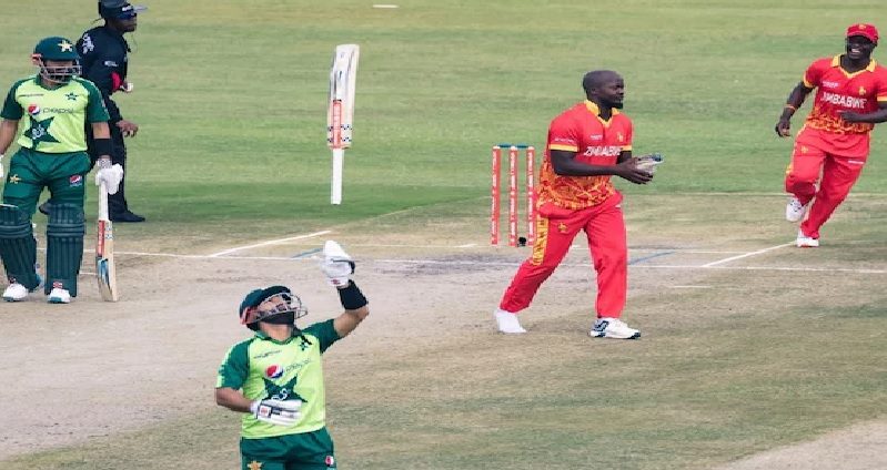 పాకిస్థాన్‌కు షాకిచ్చిన జింబాబ్వే.. హోరెత్తుతున్న ఫ‌న్నీ మీమ్స్‌