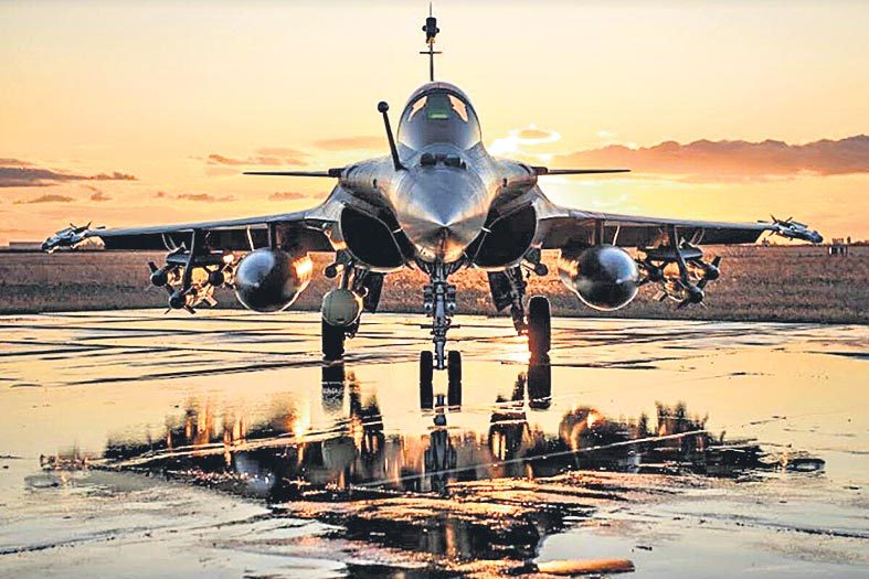 రాఫెల్‌ ఒప్పందంలో మధ్యవర్తికి రూ.10 కోట్ల కమిషన్‌