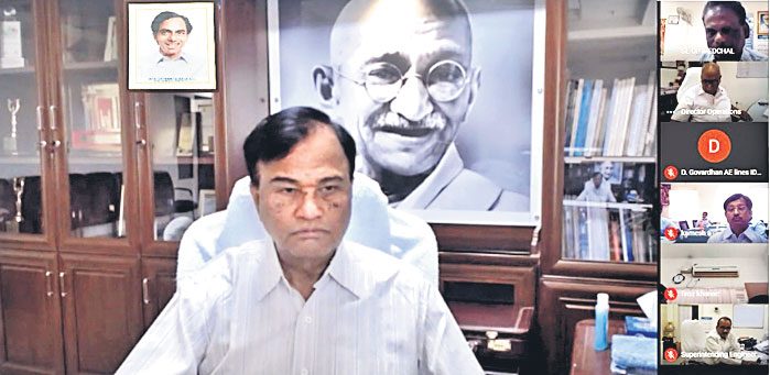 Raghumar Reddy | వర్షాల వేళ ప్రజలు ఇండ్ల వద్ద జాగ్రత్తగా ఉండాలి: ట్రాన్స్‌కో సీఎండీ రఘుమా రెడ్డి