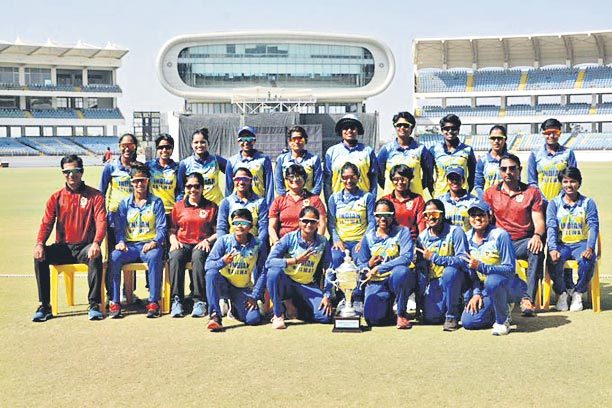 జాతీయ చాంప్‌ రైల్వేస్‌