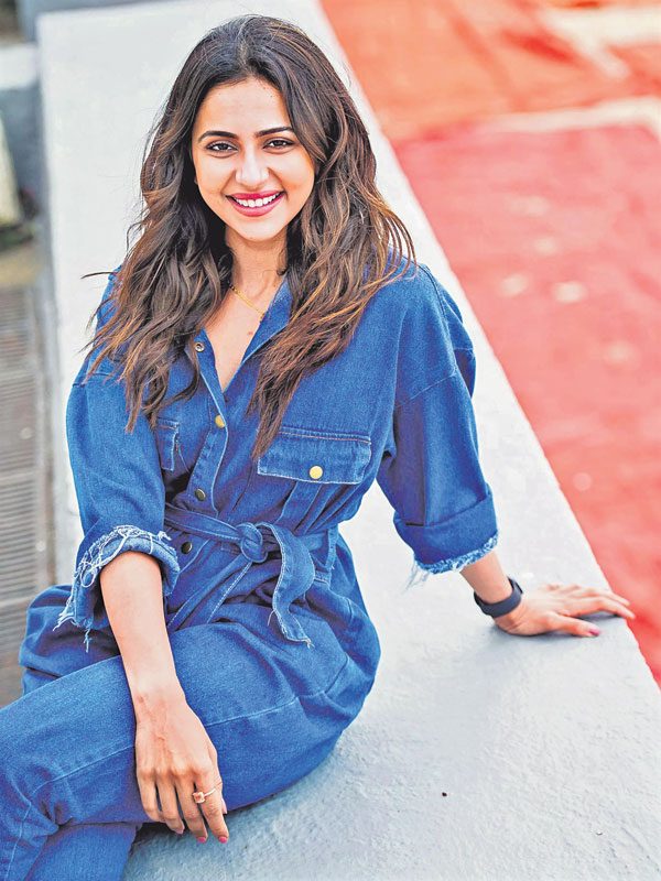 సిక్స్‌ప్యాక్‌ ఒక్కటే.. ఫిట్‌నెస్‌ కాదు!