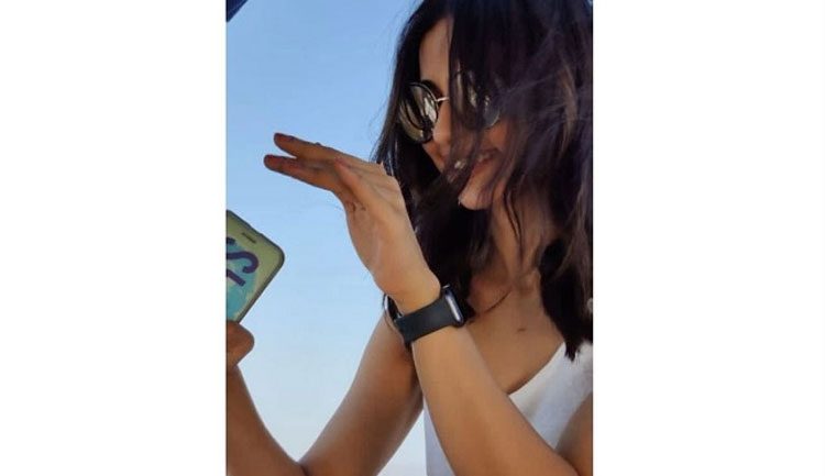 ర‌కుల్‌ప్రీత్‌సింగ్ లాఫింగ్ నినాదం