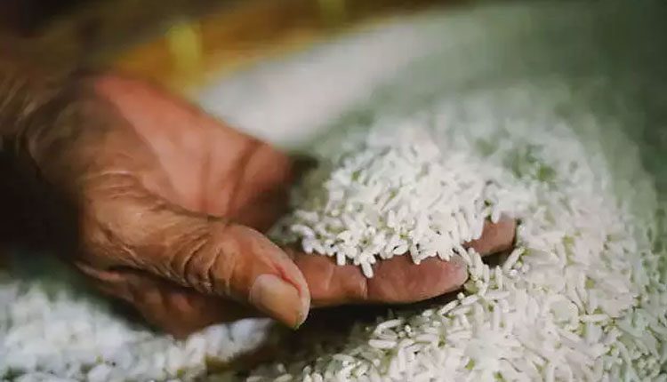 ప్రైవేటు టీచ‌ర్ల బియ్యం పంపిణీకి రూ.15 కోట్లు విడుద‌ల