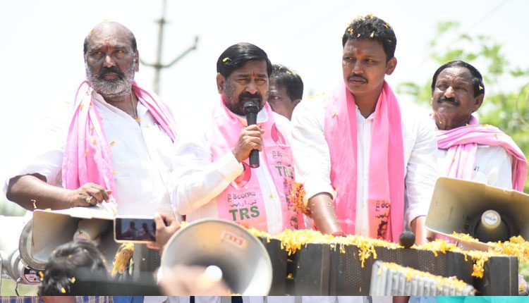 సాగర్ వెనుకబాటుకు జానారెడ్డే కారణం