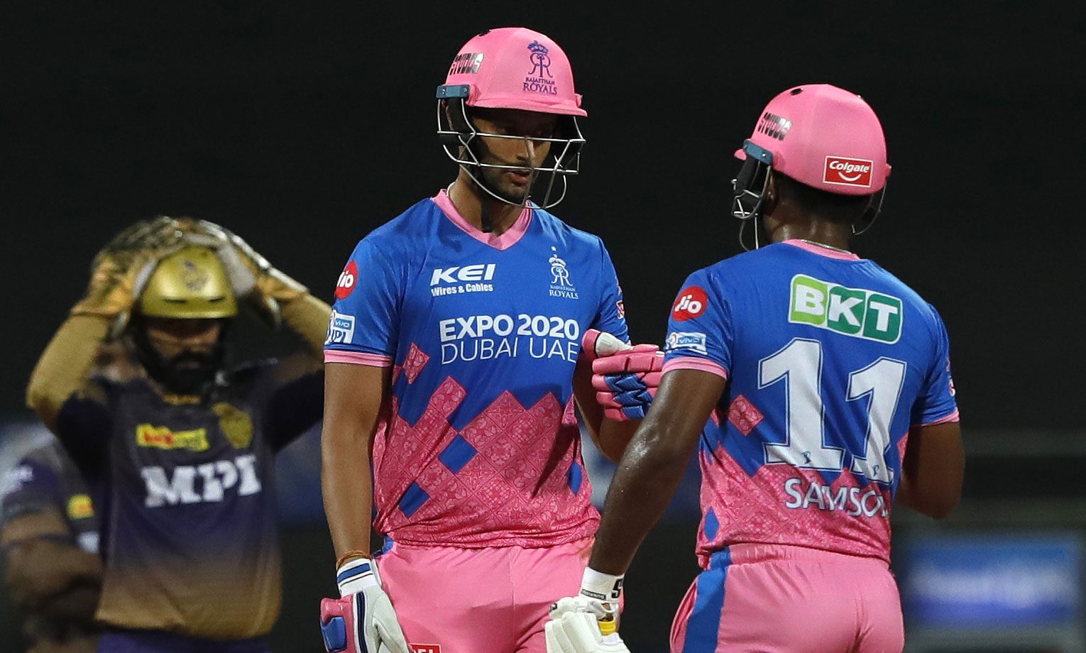 IPL 2021:  రాజస్థాన్‌ ఓపెనర్లు ఔట్‌