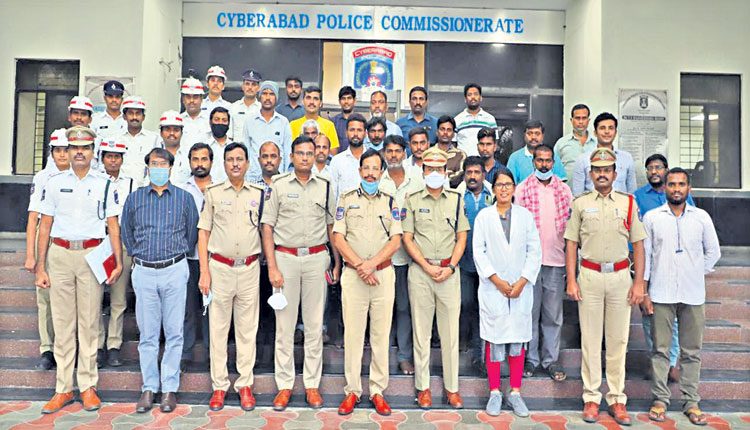 ప్రాణాపాయం తప్పించడమే సేవియర్స్‌ బాధ్యత