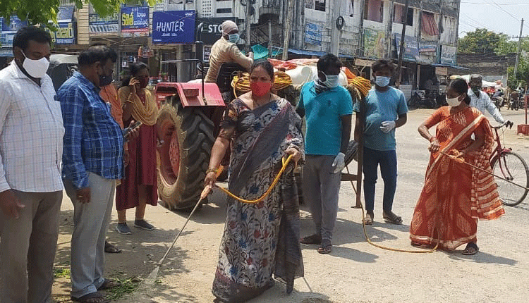 కర్ఫ్యూకు సహకరించాలి