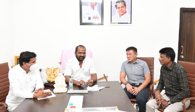 వరికి ప్రత్యామ్నాయంగా ఆయిల్ ఫామ్ :  మంత్రి శ్రీనివాస్ గౌడ్