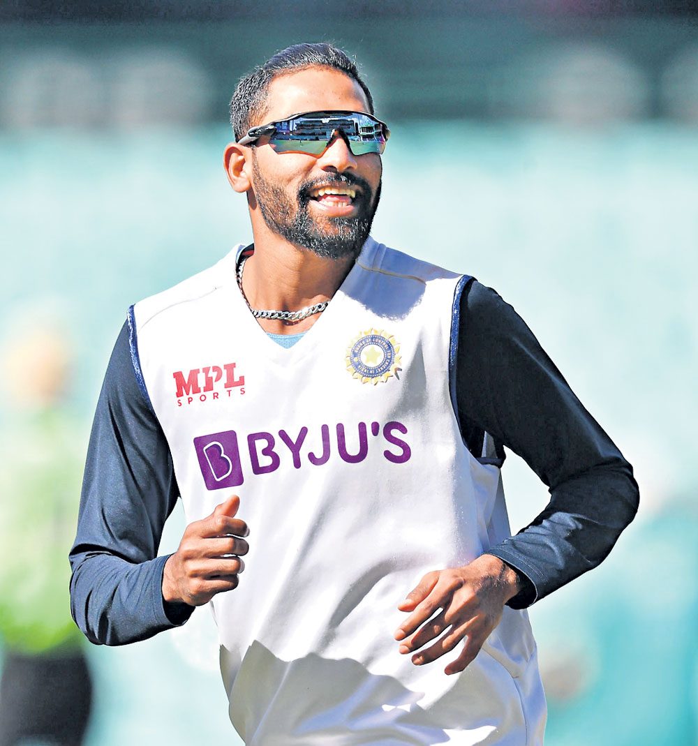 సెంట్రల్‌ కాంట్రాక్టులోకి సిరాజ్‌