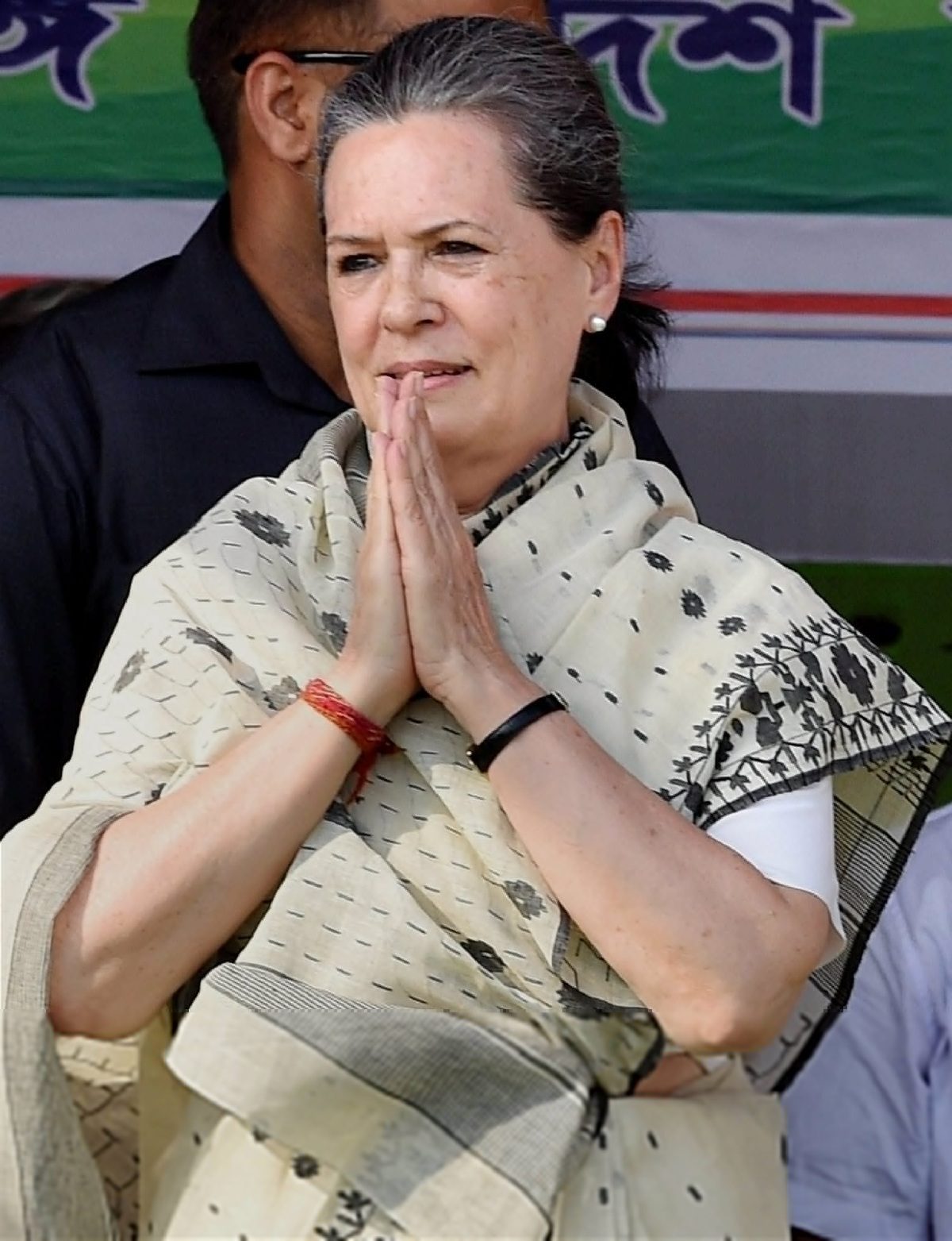 వ్యాక్సిన్ విధానాన్ని త‌ప్పుప‌ట్టిన సోనియా గాంధీ