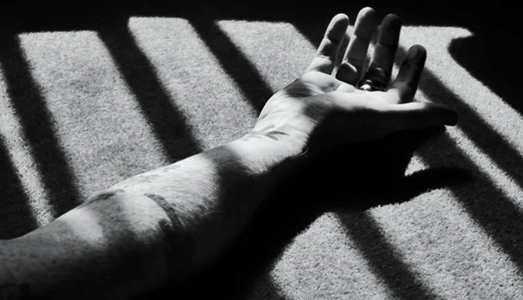 Engineering Student.. క్యాంపస్‌ ప్లేస్‌మెంటు రాదనే భయంతో..