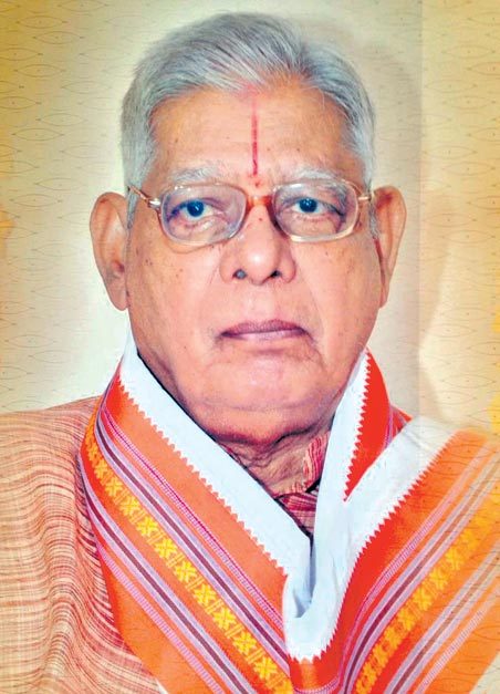 కరోనాతో మాజీ సీఈ వెంకటాచారి మృతి